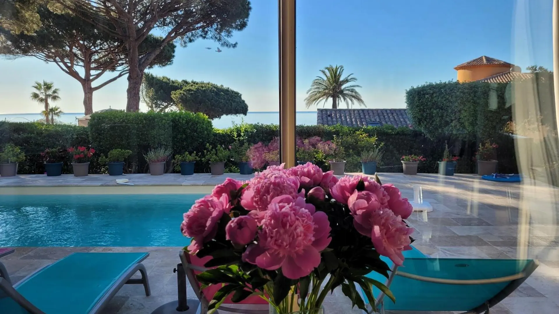 Villa Esmeralda Adults Only Лес-Иссамбр Гостевой дом