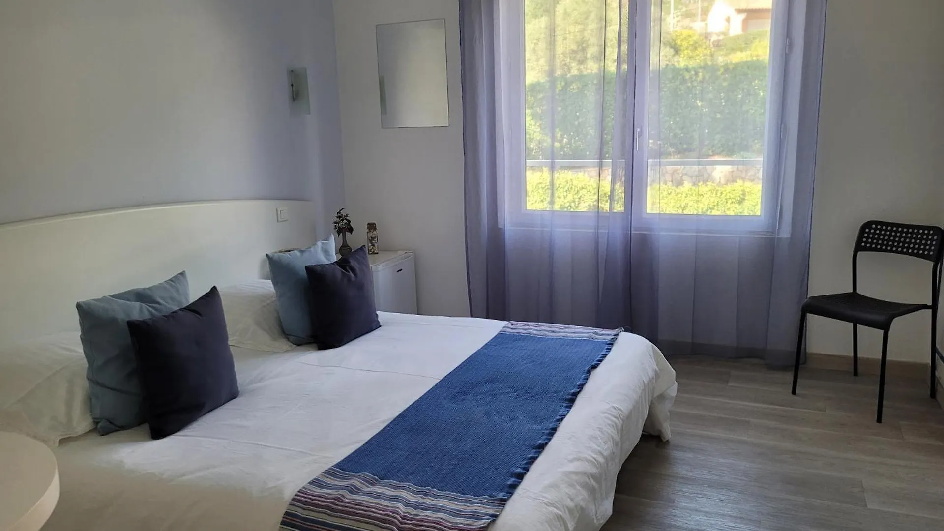 Villa Esmeralda Adults Only Лес-Иссамбр