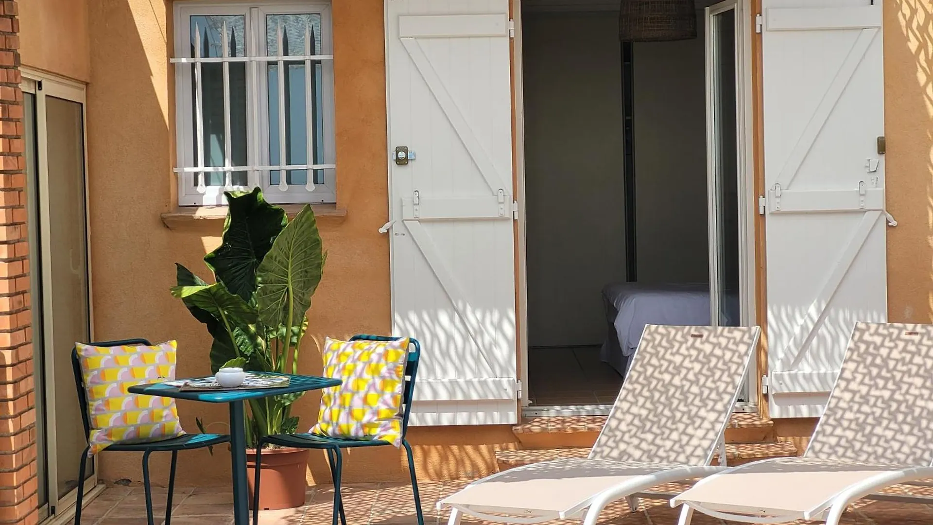 Villa Esmeralda Adults Only Лес-Иссамбр