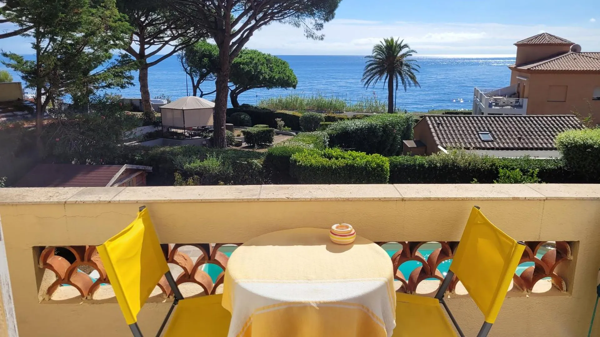 Villa Esmeralda Adults Only Les Issambres Guest house